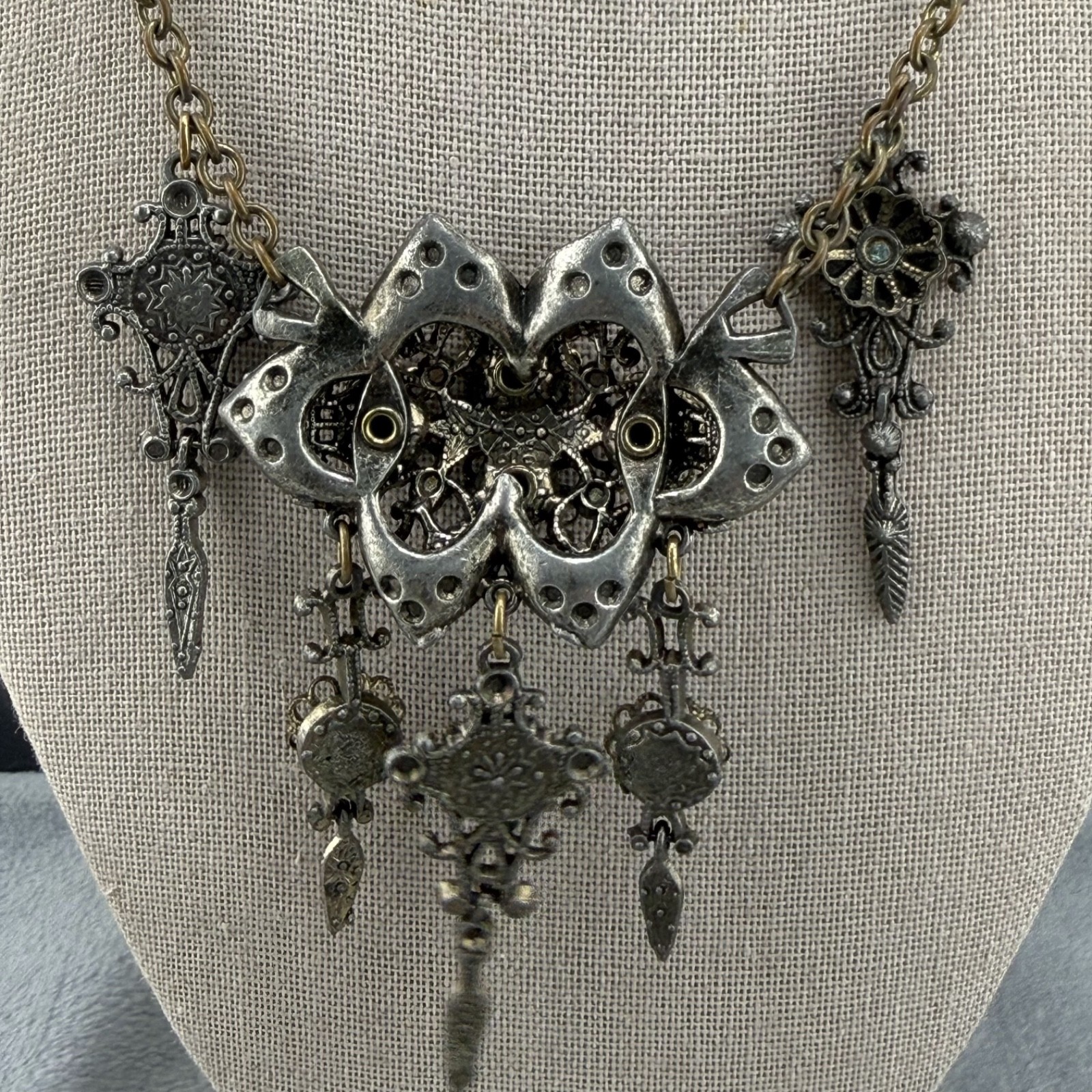 Vintage Necklace Festoon Silver Tone Statement Pastel Rhinestone 16”