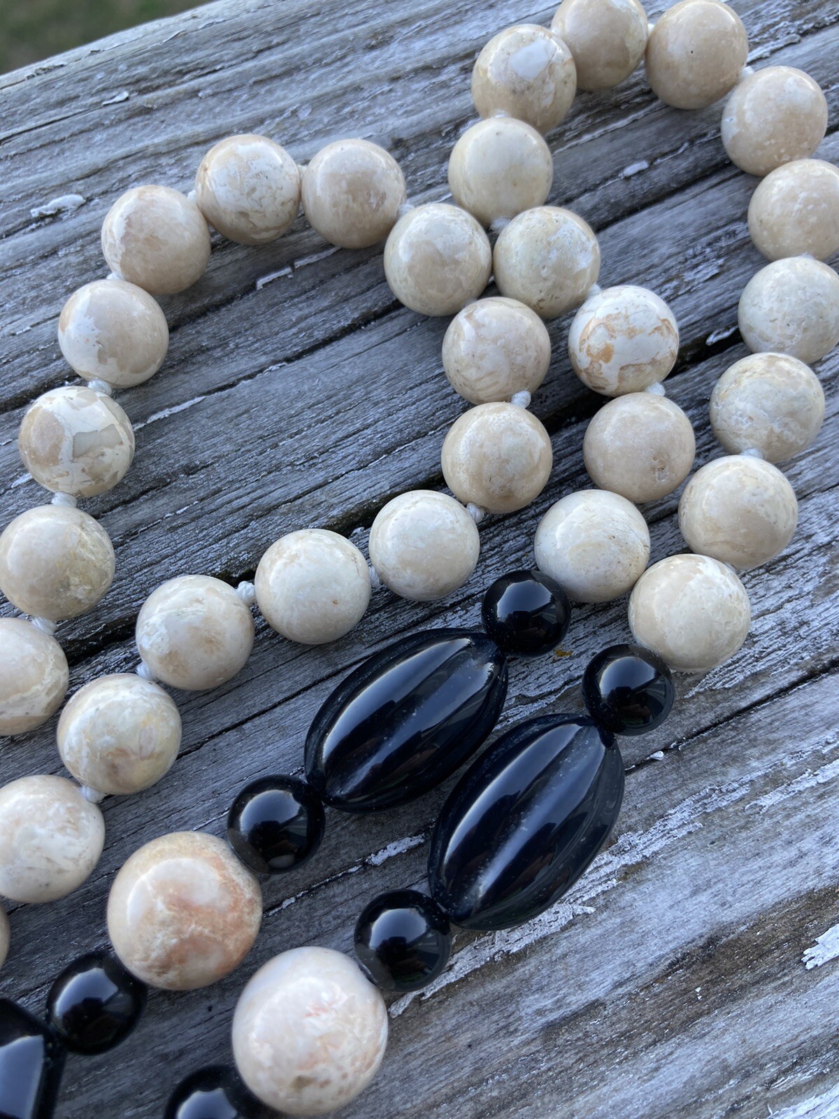 Vintage Bead Necklace Hand Knotted Gemstone Jasper Onyx Cool Stone 33″ VTG