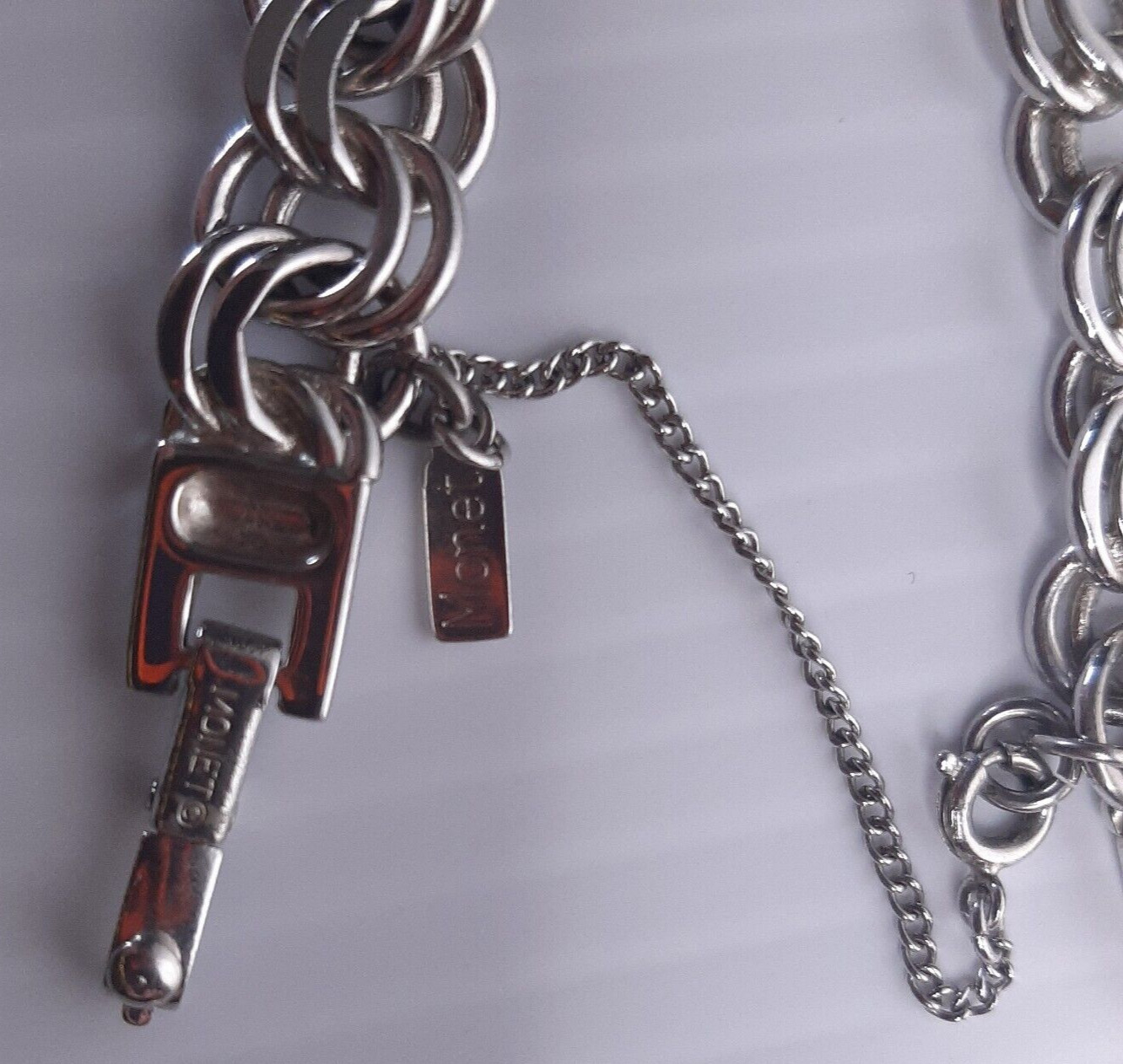 Vintage 7.5″ Double Link Charm Bracelet Silver Tone Safety Chain Security Clasp