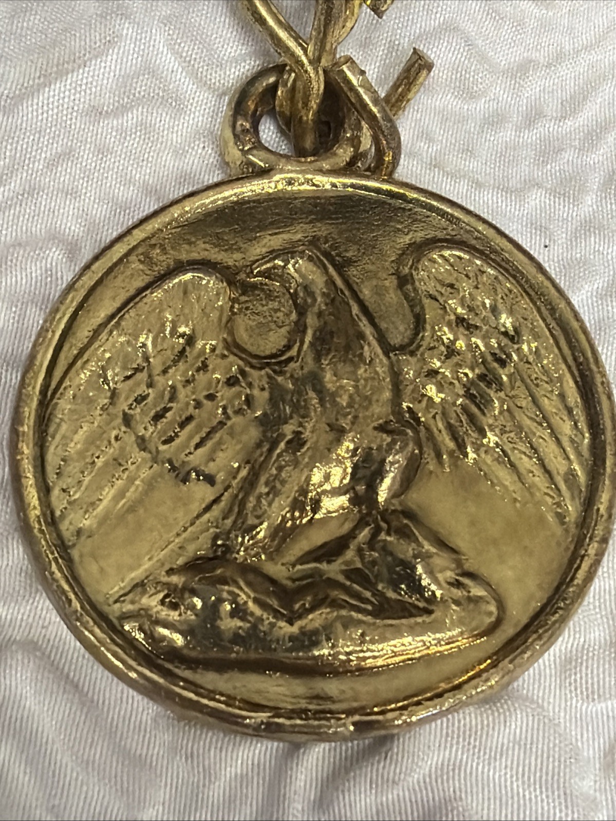 Vintage Chunky Curb Chain Circular Eagle & Rooster Medallion Pendant Necklace