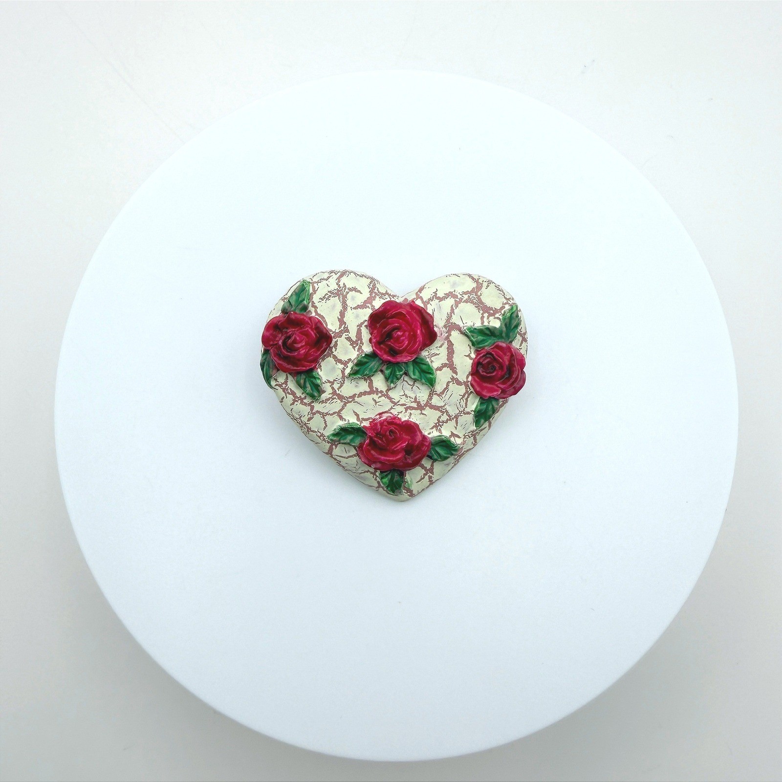 Vintage White Pink Painted Clay Heart Floral Love Beauty Lapel Pin Brooch