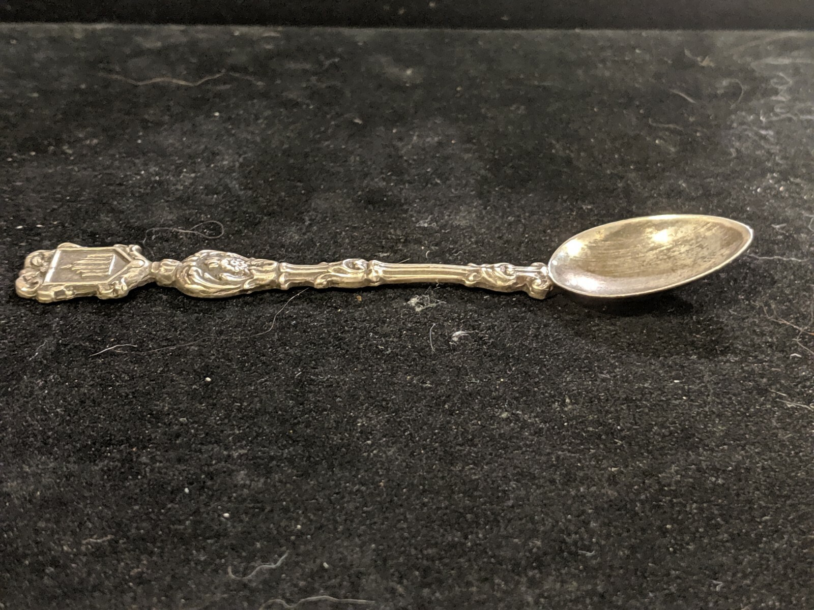 MONTAGNANI Italy white metal silver tone Collectible Souvenir approx 5.25″L