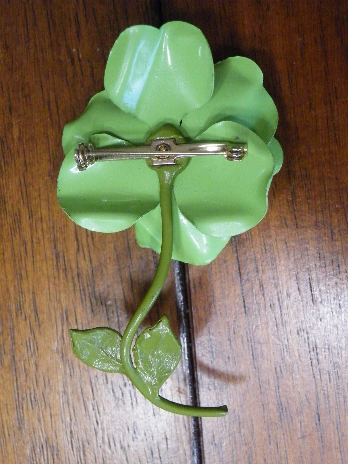Vintage LIME GREEN Metal Enamel Stemmed FLOWER High Relief PIN BROOCH Free Ship