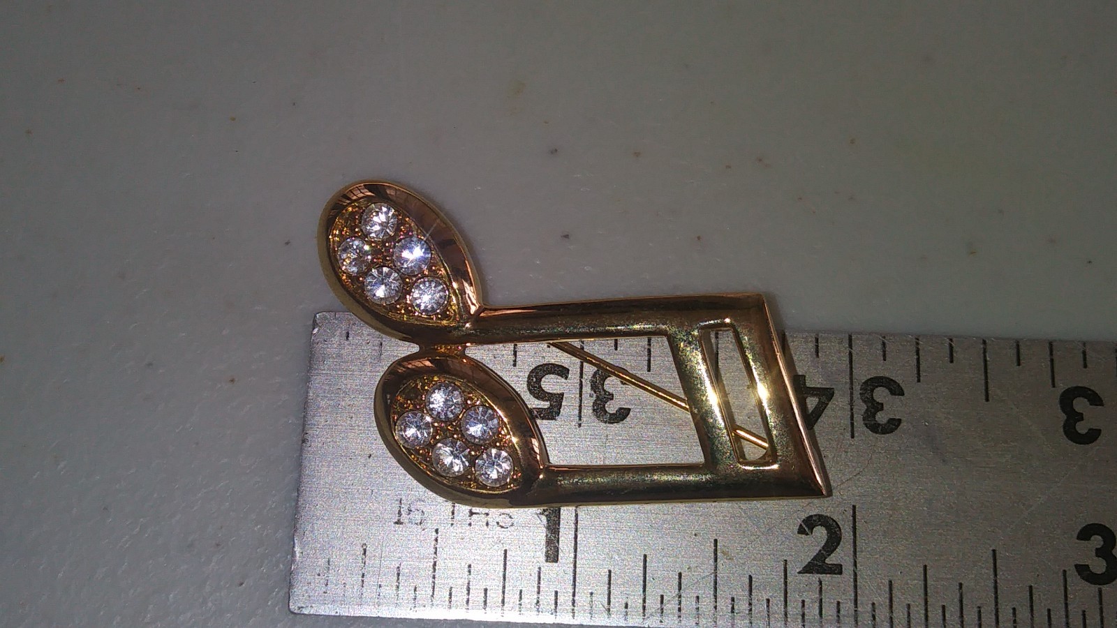 Allison Reed brooch pin gold tone musical notes with rhinestones