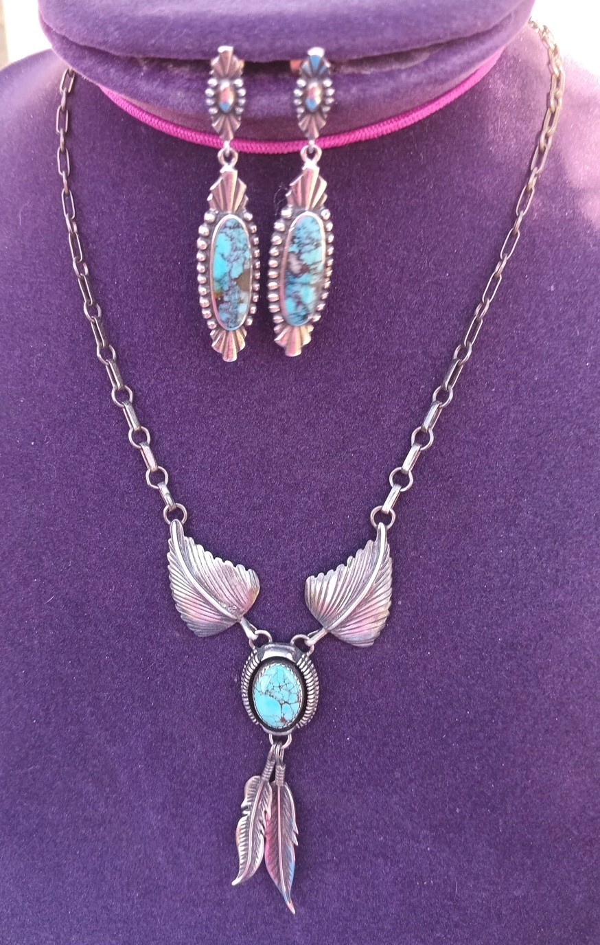 NAVAJO SPIDERWEB TURQUOISE STERLING SILVER FEATHER NECKLACE & EARRINGS 29.7 Gr