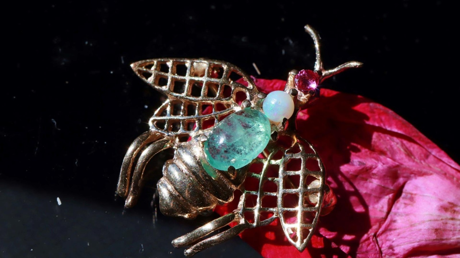 14k yellow gold brooch 0.90ct natural multi gemstone 0.97″ bee pin 2.24gr N3140