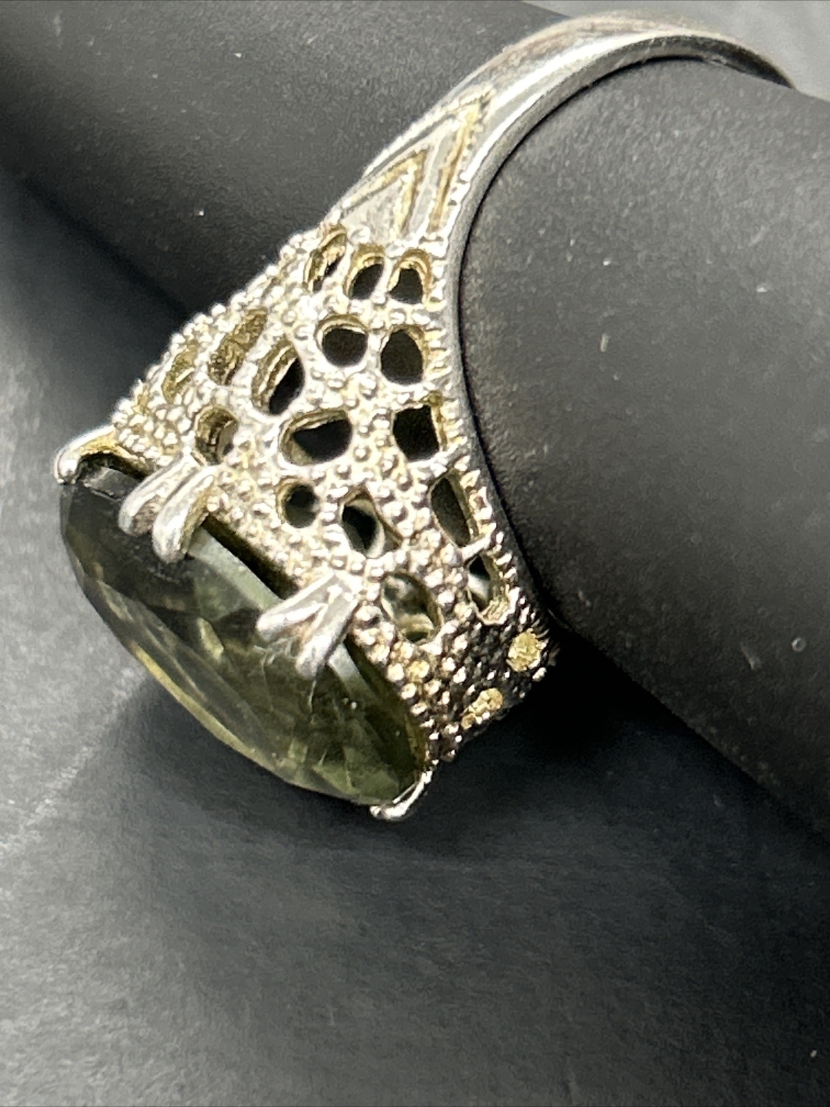 Vintage Sterling Filigree Cutout Ring With Smoky Green Stone Size 6-3/4 H19