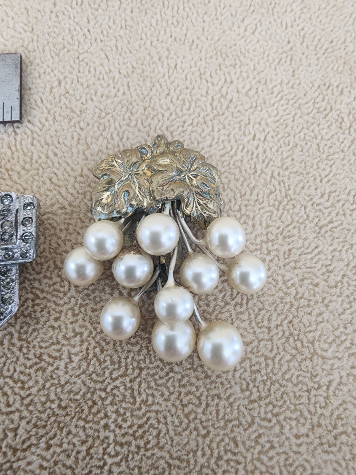 Vintage Lot of 3 Dress Fur Clip Faux Pearl Brass Beautiful
