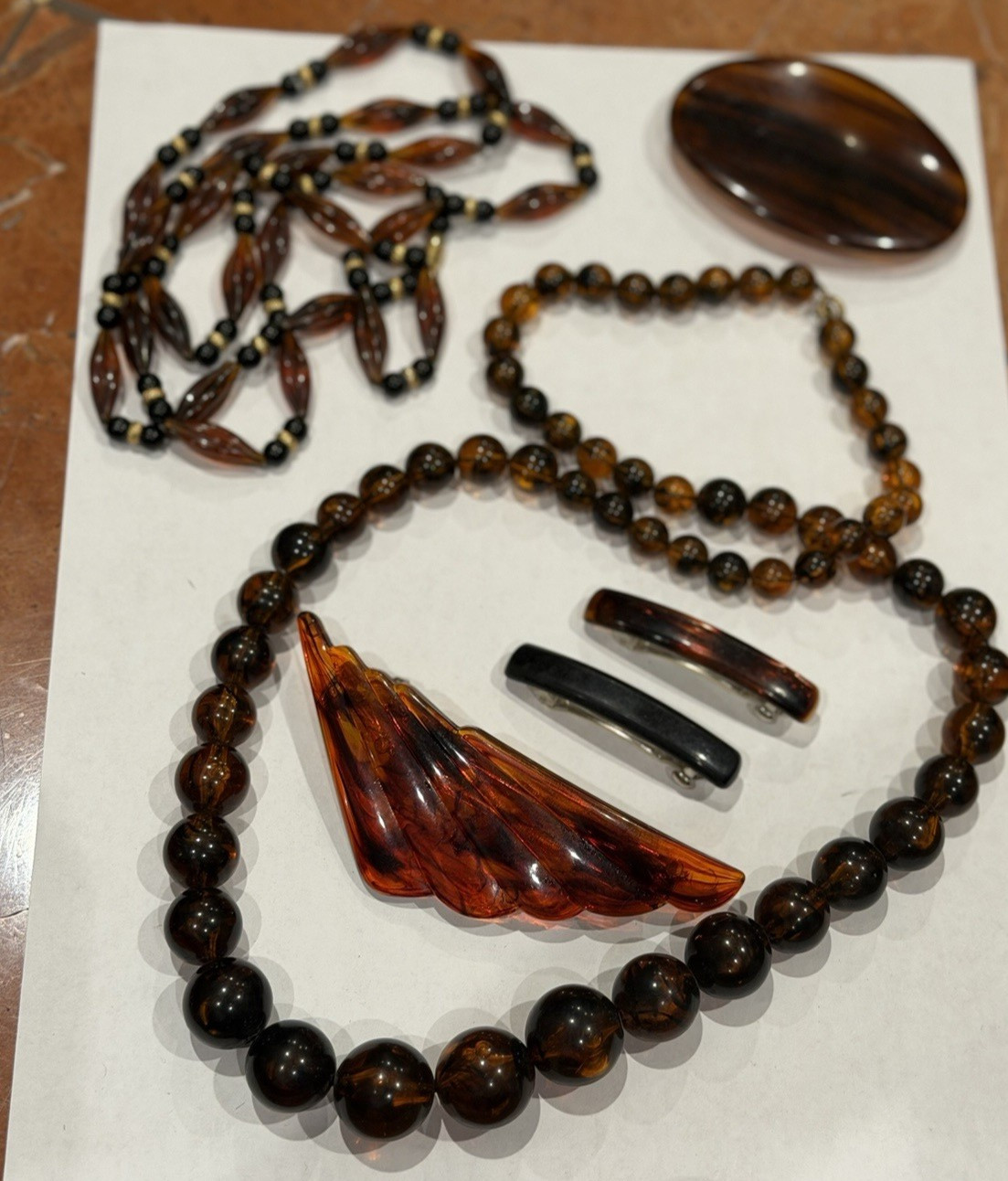 FAUX TORTOISE LUCITE GRADUATED BEAD & AVON 3927 NECKLACE BARETTE VINTAGE LOT EUC