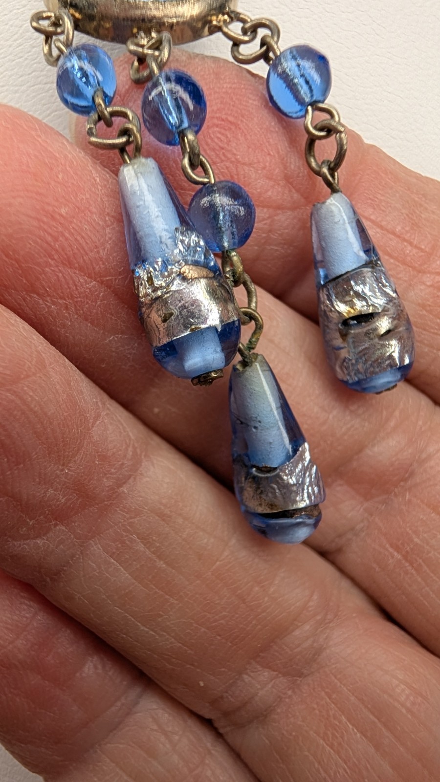 Vintage Czech ART DECO sky blue & silver foiled glass bead dangle drop necklace