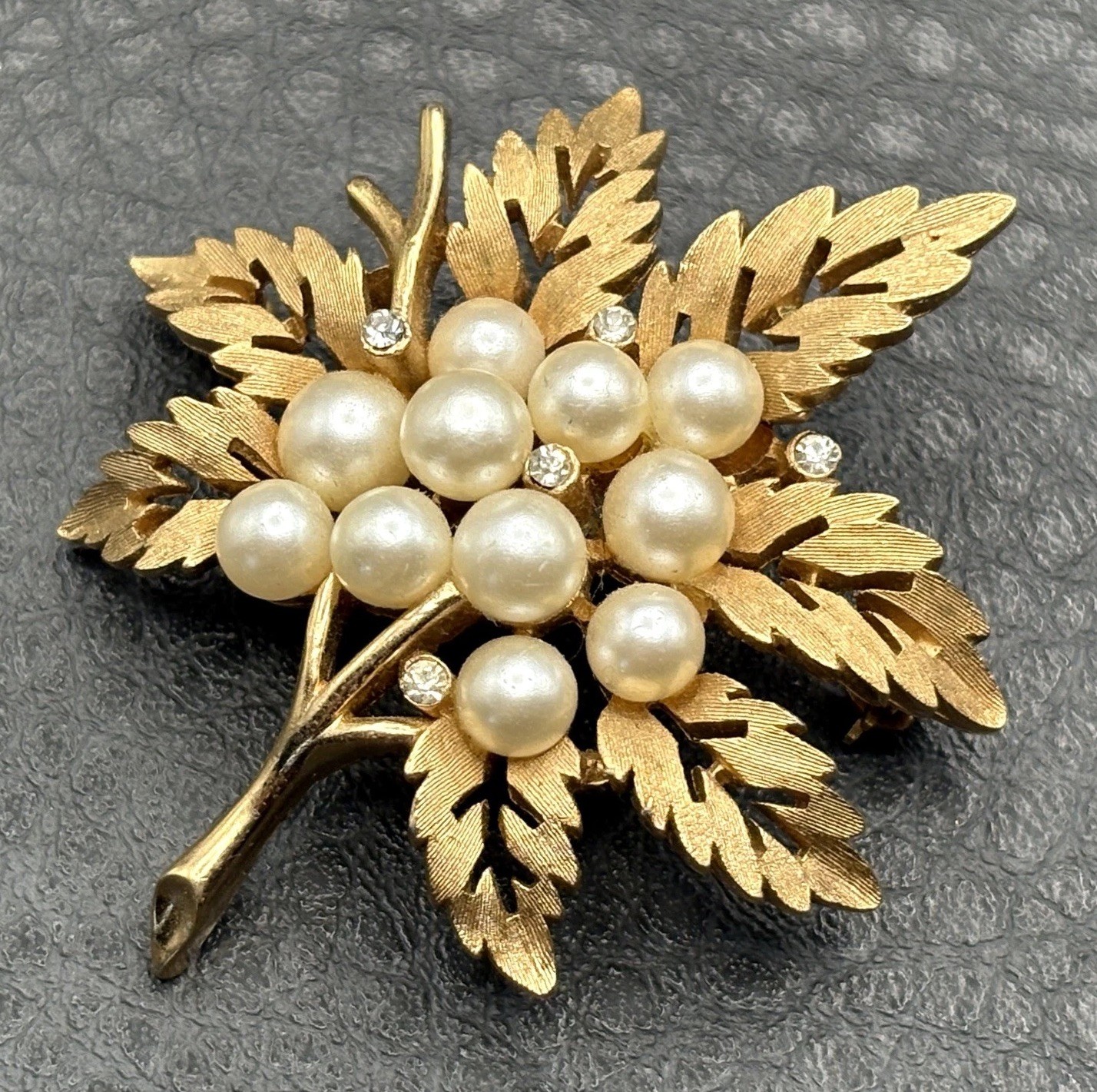 Vintage Crown Trifari Gold Tone Faux Pearl Cluster Rhinestone Leaf Brooch Pin