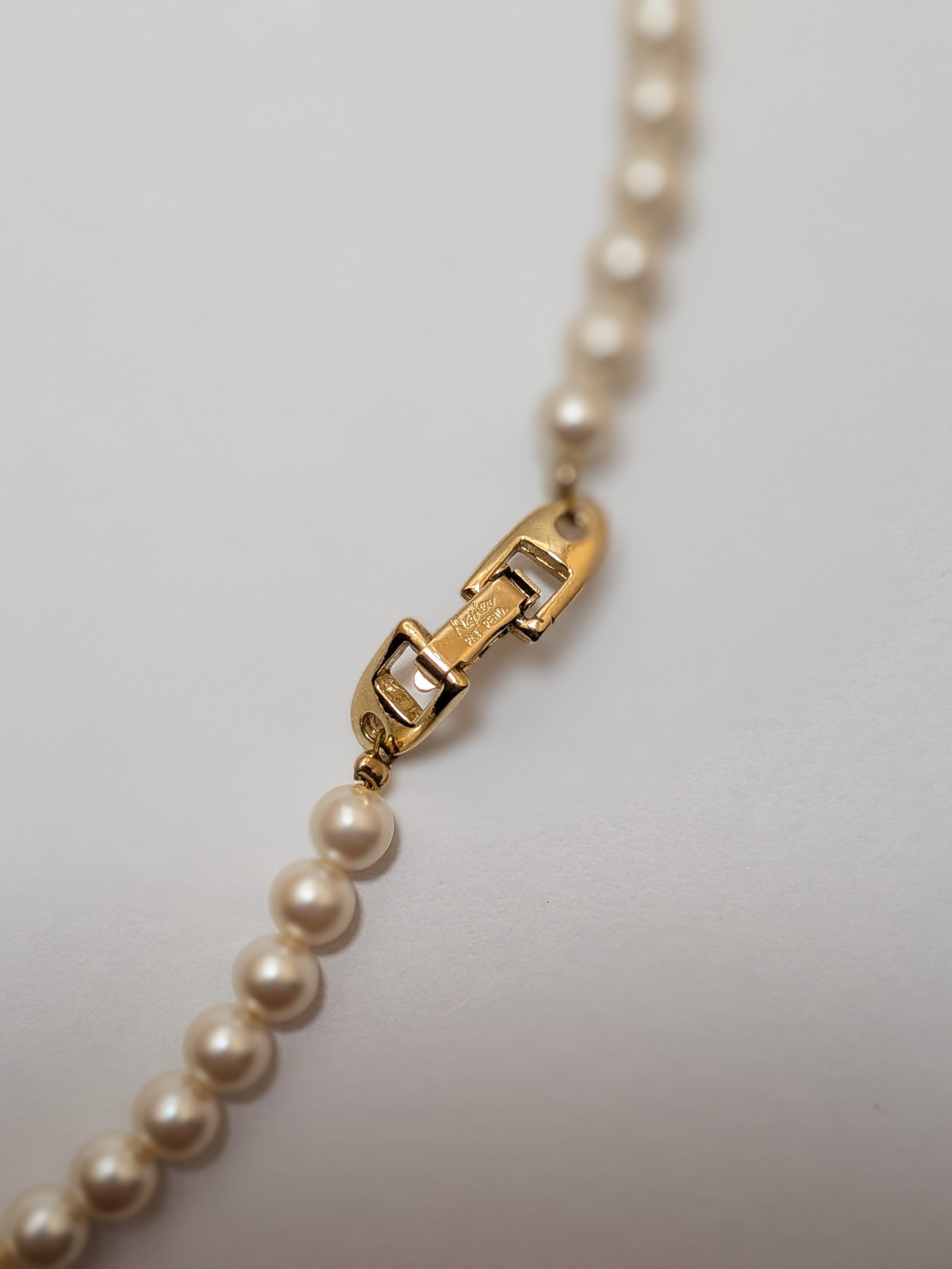 Vintage Metal Napier Faux Pearl Necklace 16″