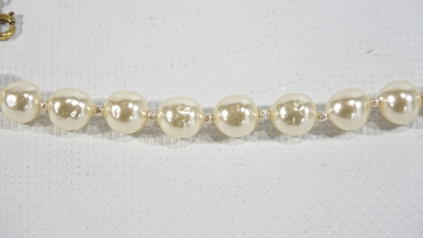 Beautiful Vintage Faux Pearl Costume Jewelry Bracelet By Miriam Haskell
