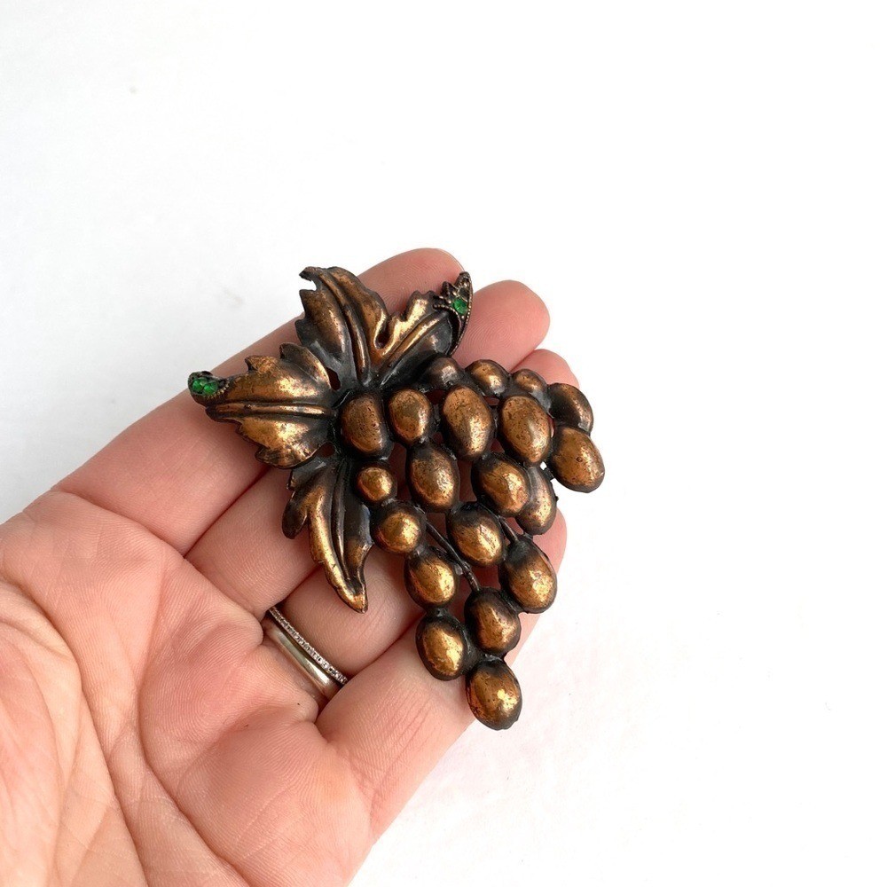 Vintage Grape Cluster Copper Brooch Green Stones