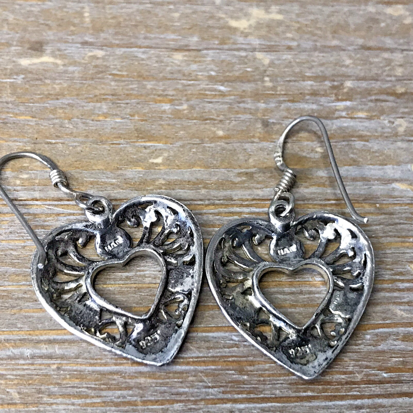 Vintage HAN 925 Sterling Silver Openwork Filigree Dangle Heart Pierced Earrings
