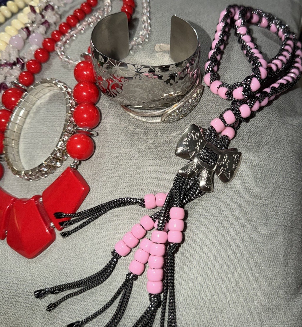 VTG Costume Jewelry Lot! Acrylic, Rhinestone, Stainless Steel, Rose Quartz +more