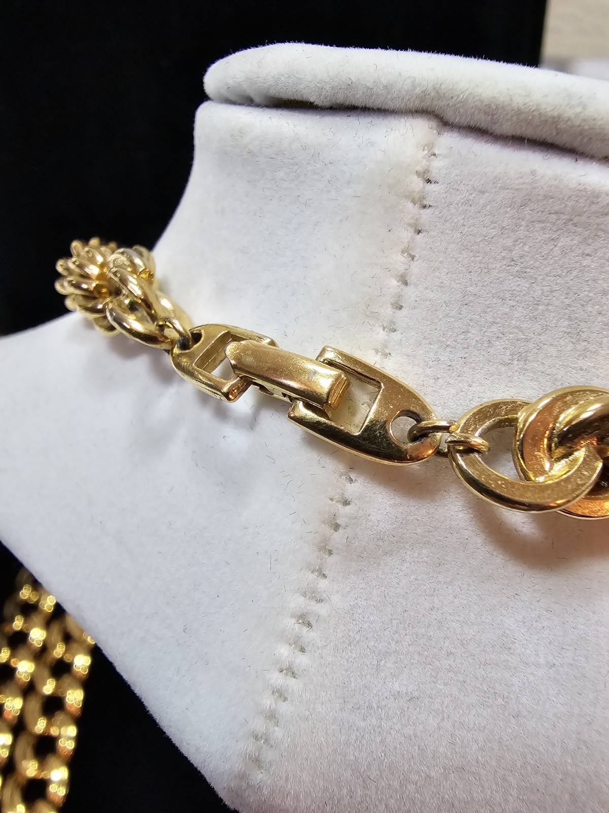 Vintage Napier Gold Tone Twisted Rope Necklace 16″ Signed Vintage Jewelry