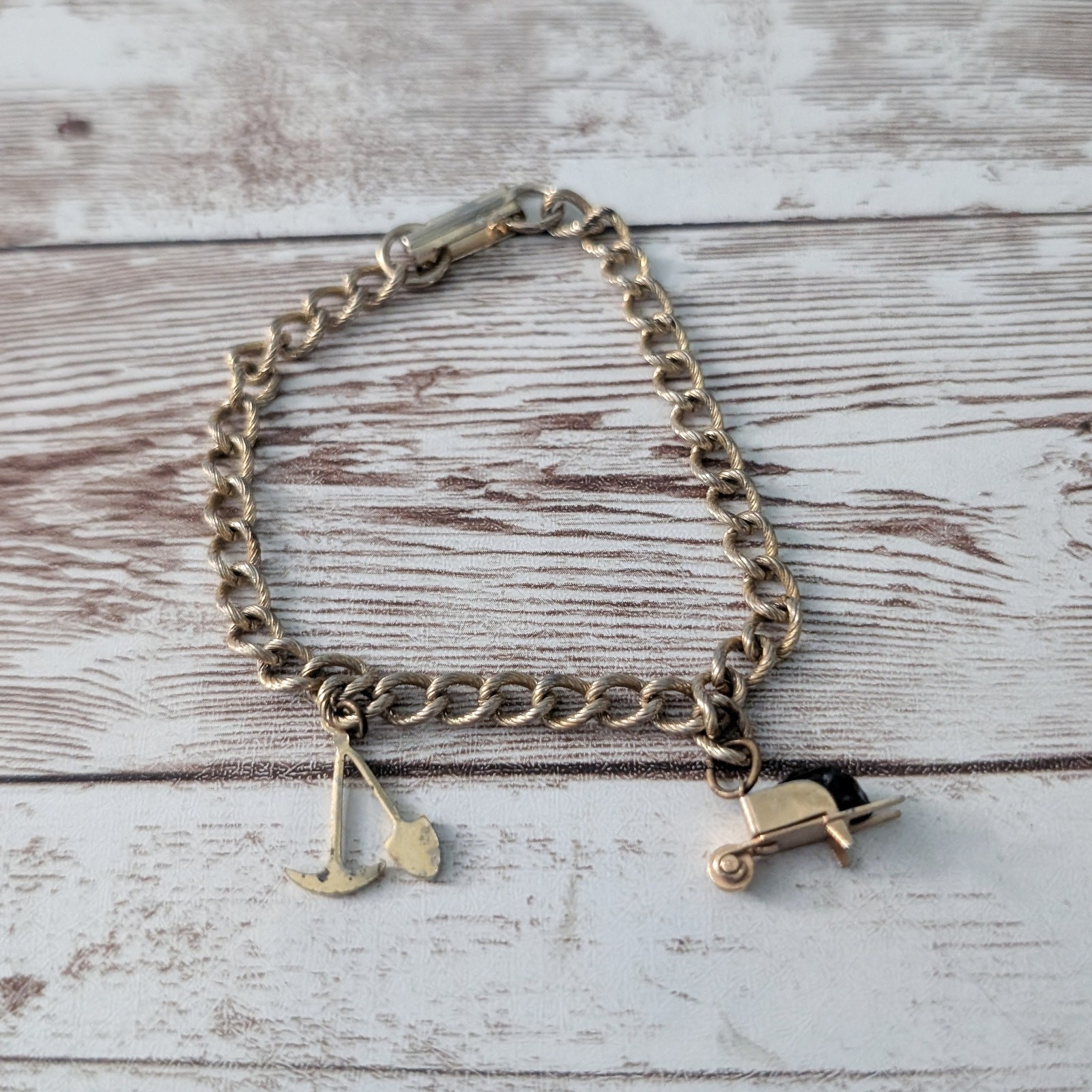 Vintage Bracelet – Gold Tone with Gardening Charms – Tarnished