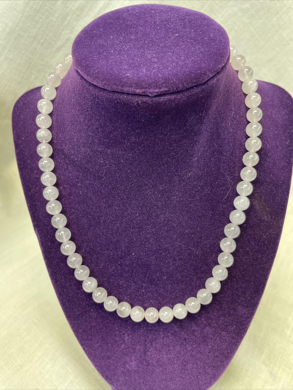 Stunning Vintage Rose Quartz Necklace!!