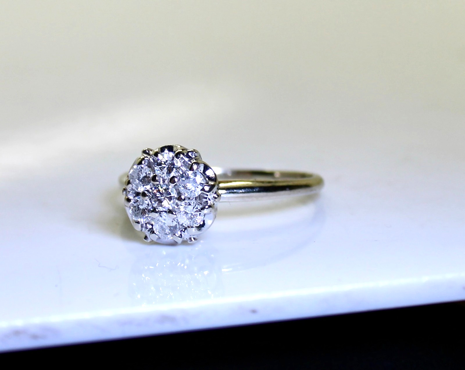 Beautiful Vintage Ladies 10K White Gold .35 Ctw Diamond Cluster Ring, 1/3+