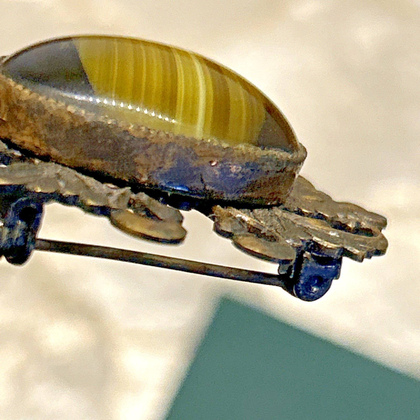 Vintage Tigers Eye Brooch Pin Brass ? Stamped with Letter ” P ” at back