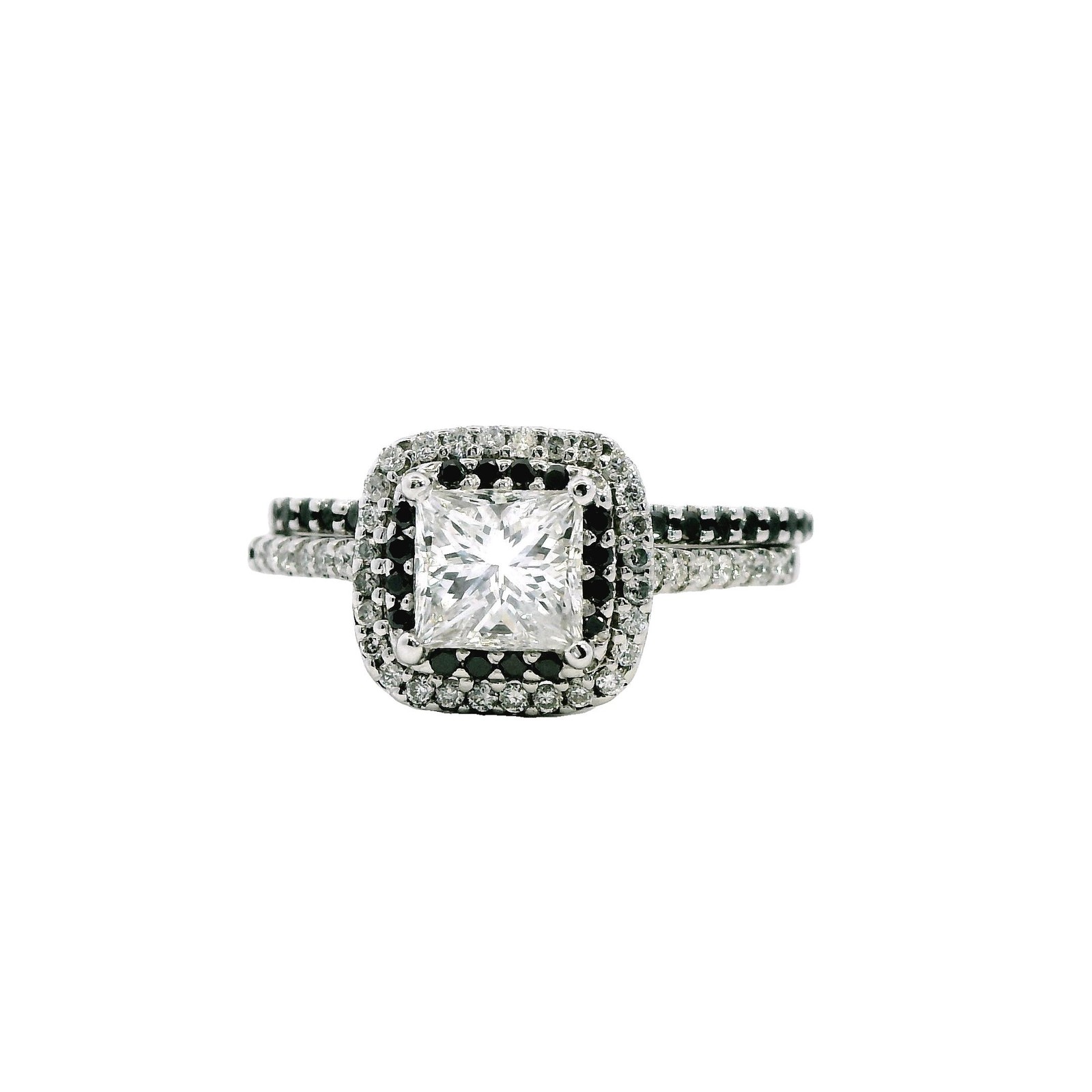 1.53 cttw. White & Black Diamond Enganement Ring in 14k White Gold 9.25US 3.10g