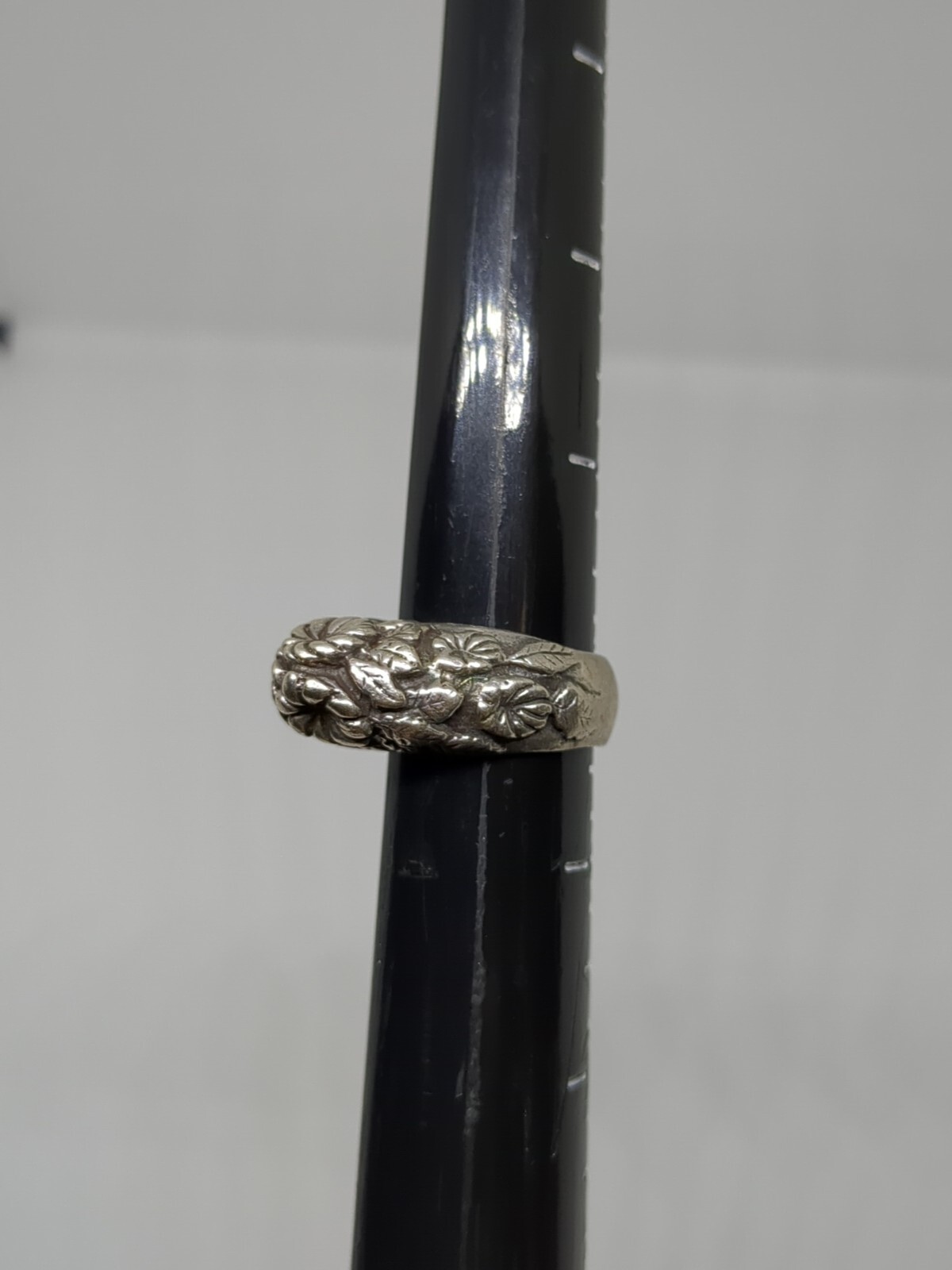 Vintage Dian Malouf DLM Sterling Silver 925 Flower Ring Size 5