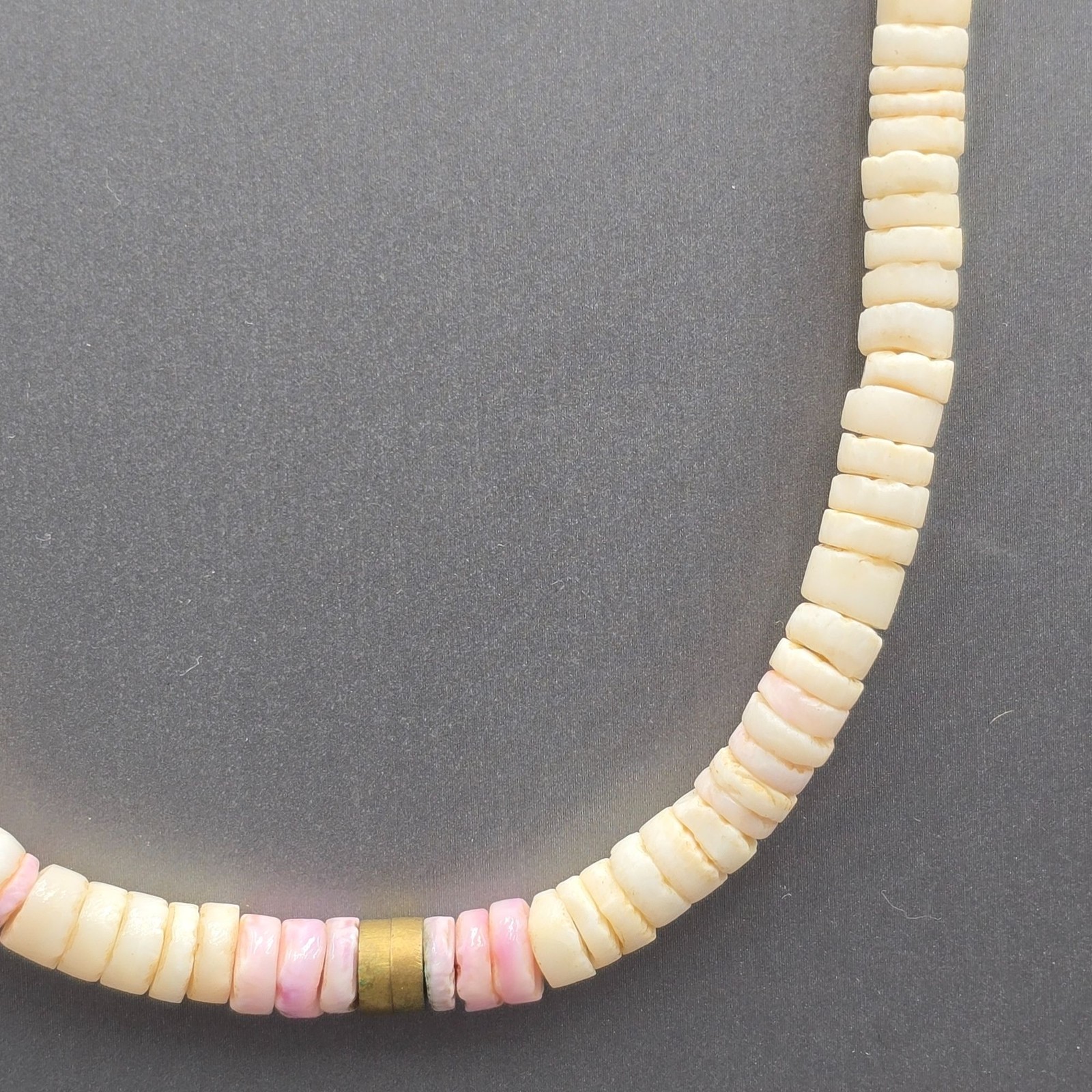 Vintage White Pink Puka Shell Choker Necklace 14″ Surfer Boho Authentic
