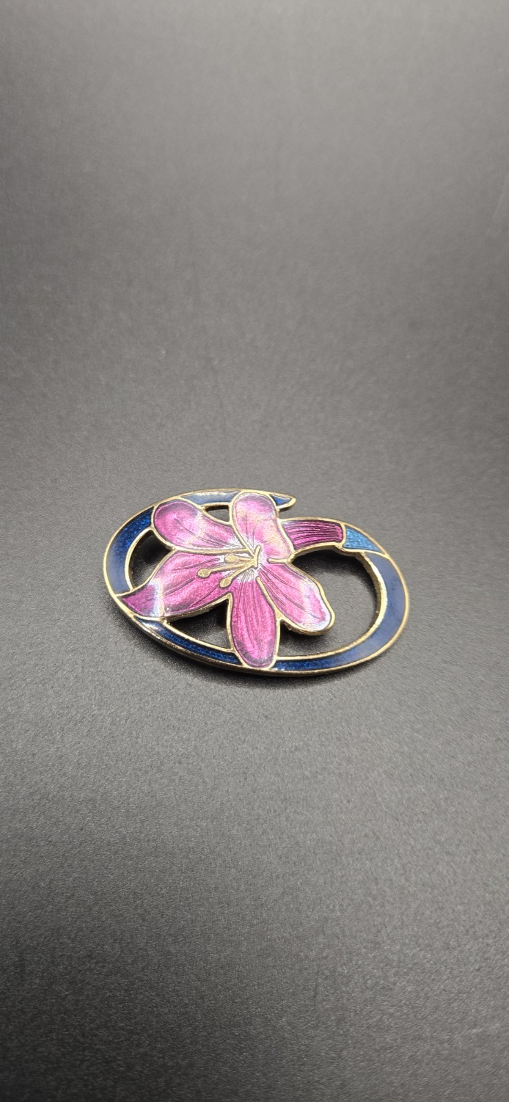 Vintage Cloisonne Cobalt Violet Blue Lily Flower Circular Brooch Classy Style