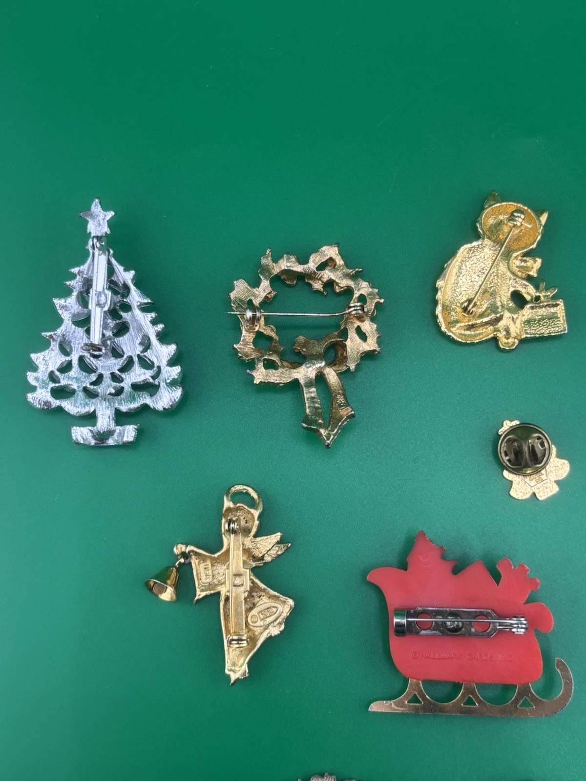 Lot of Holiday Christmas Brooches & Pins Vintage Collection – 13 Total