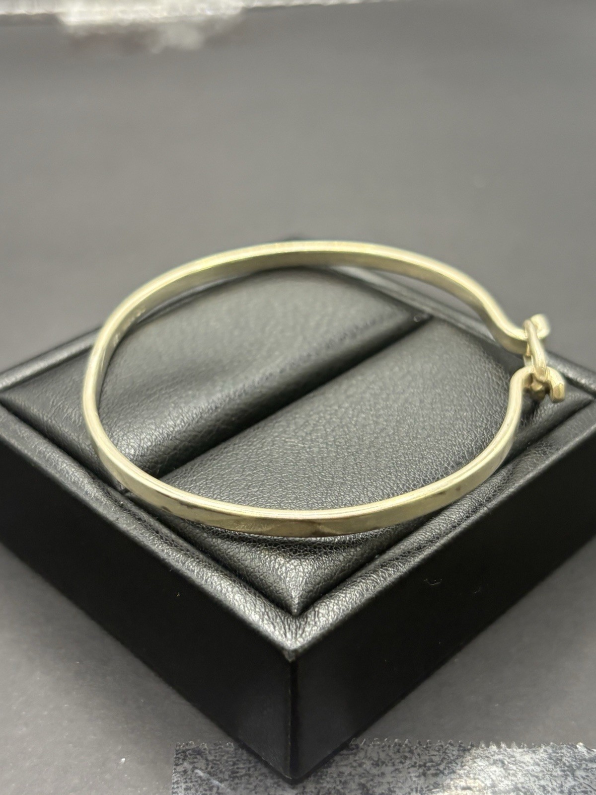 Vintage Sterling Silver Hook 7″ Clasp Bangle Bracelet 10 Grams Mexico F24