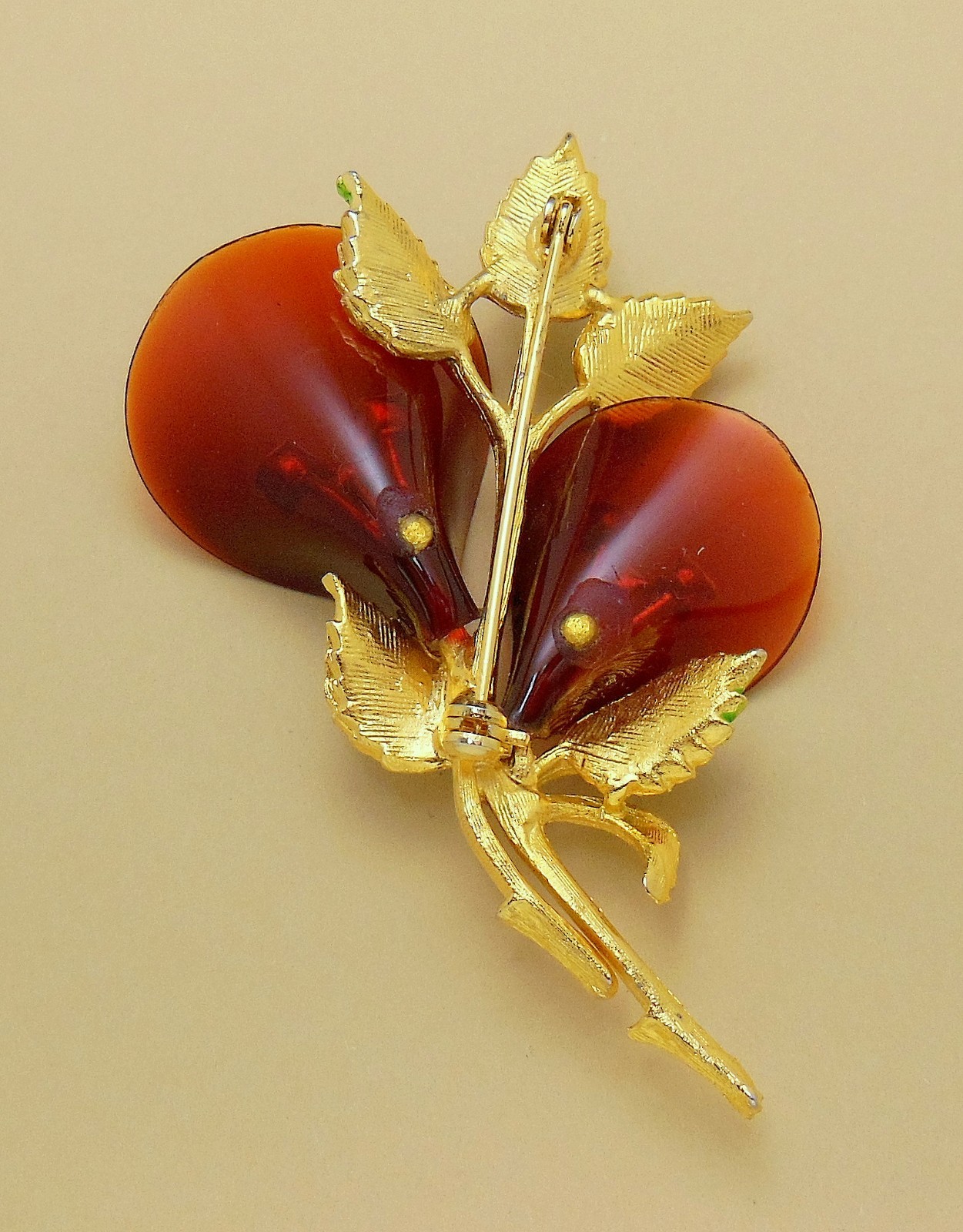 Beautiful Vintage Root Beer Lucite Calla Lily Style RS Enamel Flower Brooch Pin