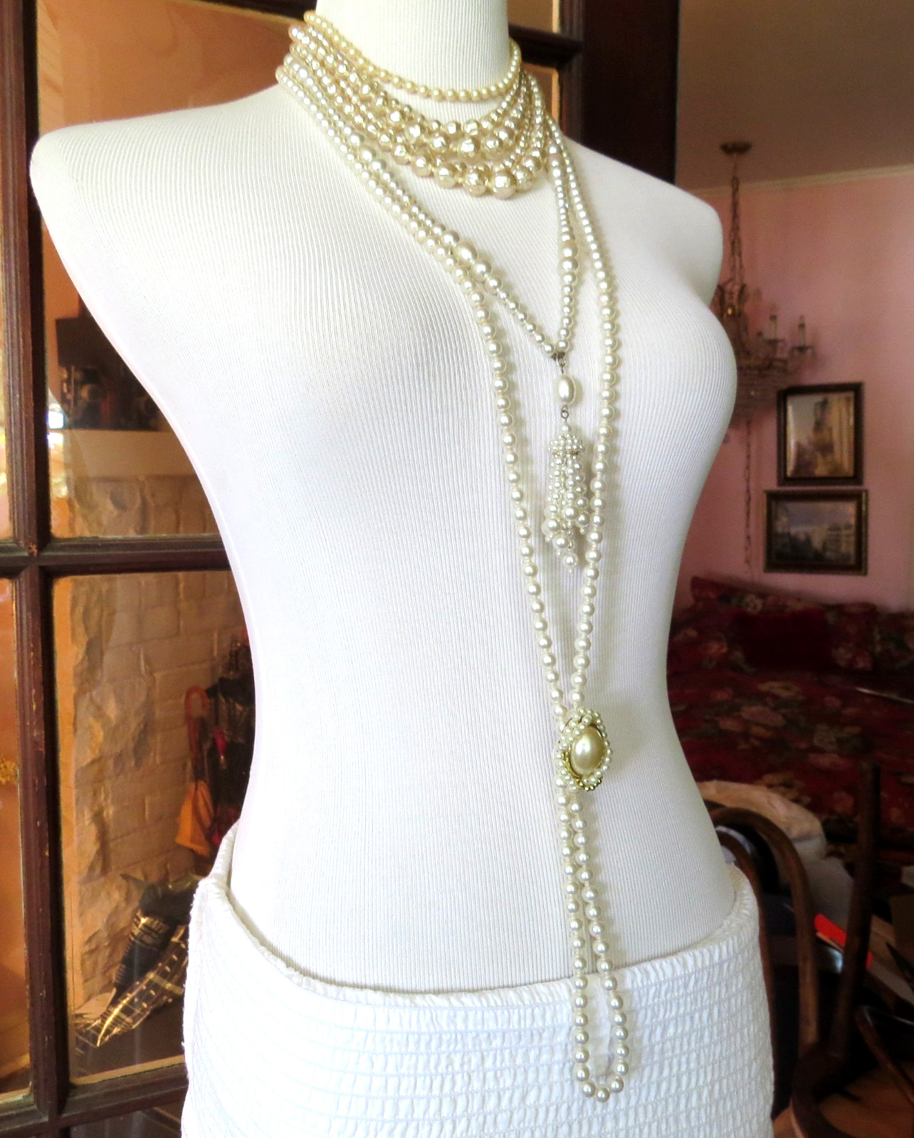 Vintage lot of 4 pearl necklaces/choker different lengths