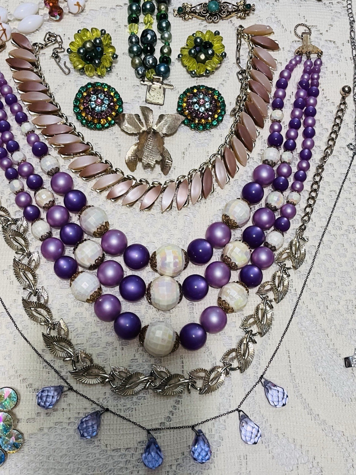 Mixed Lot Vintage Costume Rhinestone Jewelry Mod Retro Trifari Monet Renior