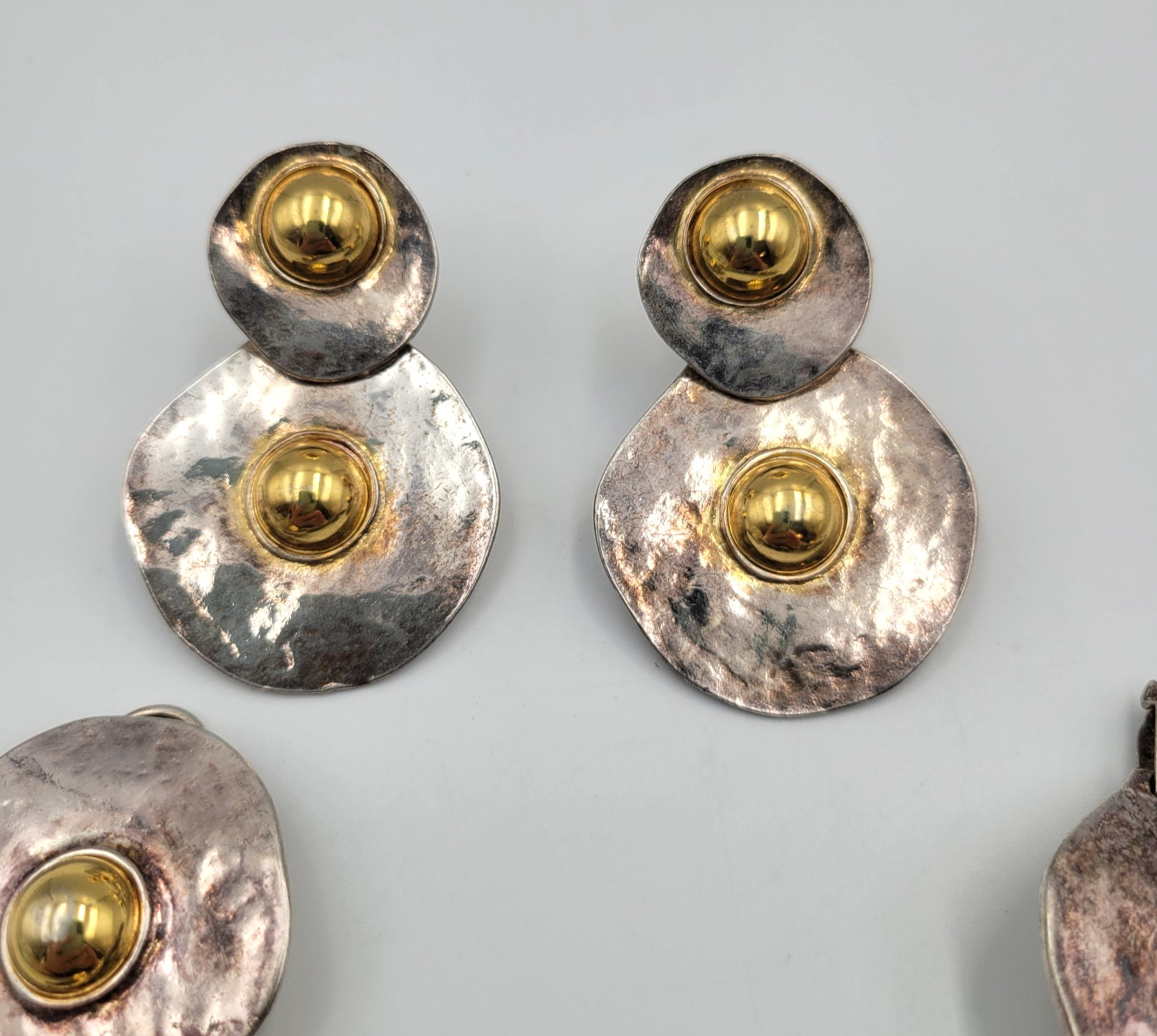 Brutalist Style Jewelry Set Hammered Disc Bracelet Clip on Earrings READ