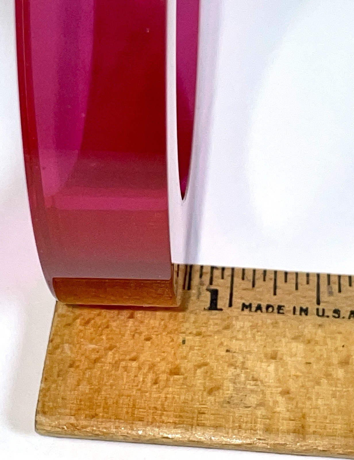 Lucite Bangle Bracelet Acrylic Hot Pink Chunky Round Fuchsia Estee Lauder Vtg 8”
