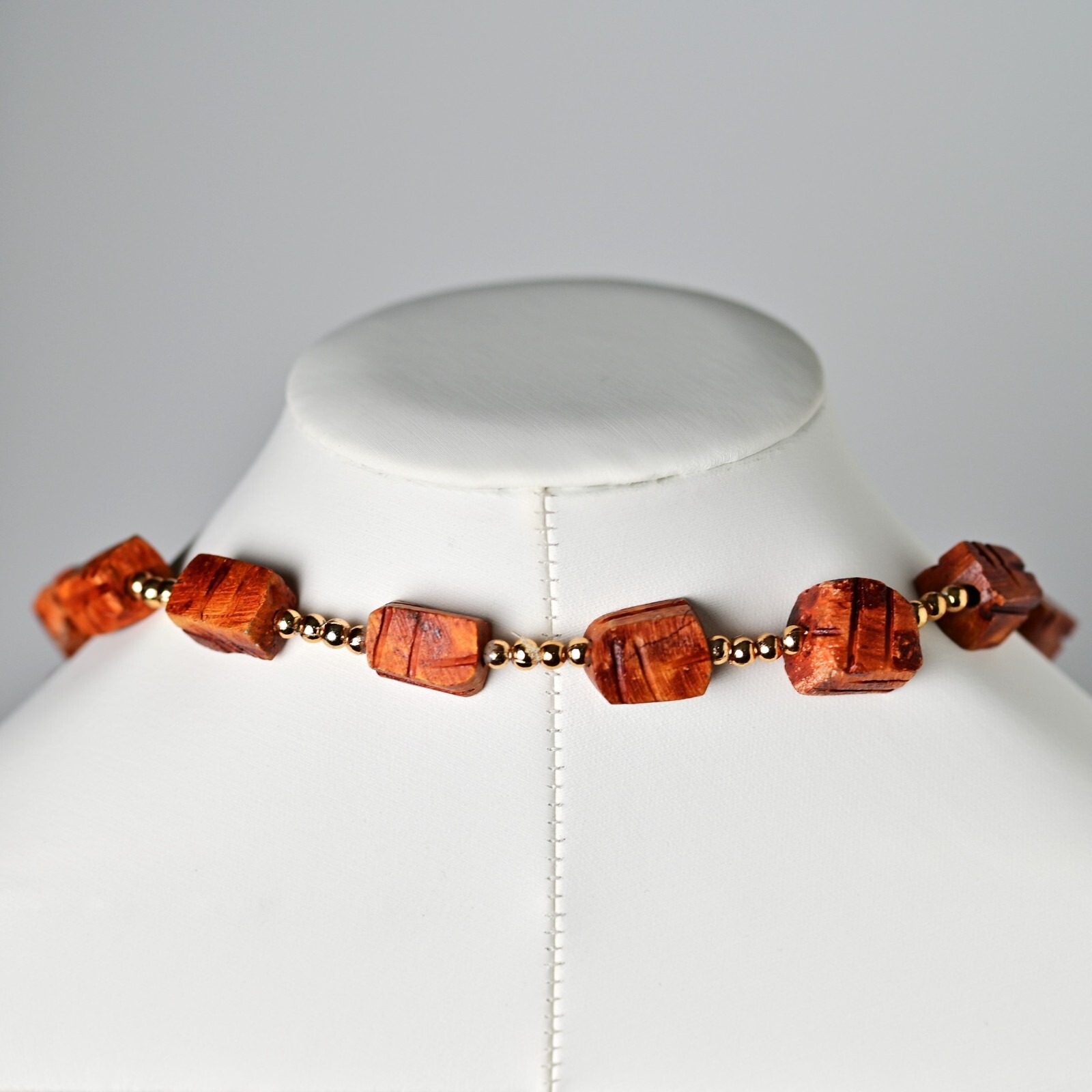 Vintage Original East India Red Agate Carnelian Gemstone Pendant Estate Necklace