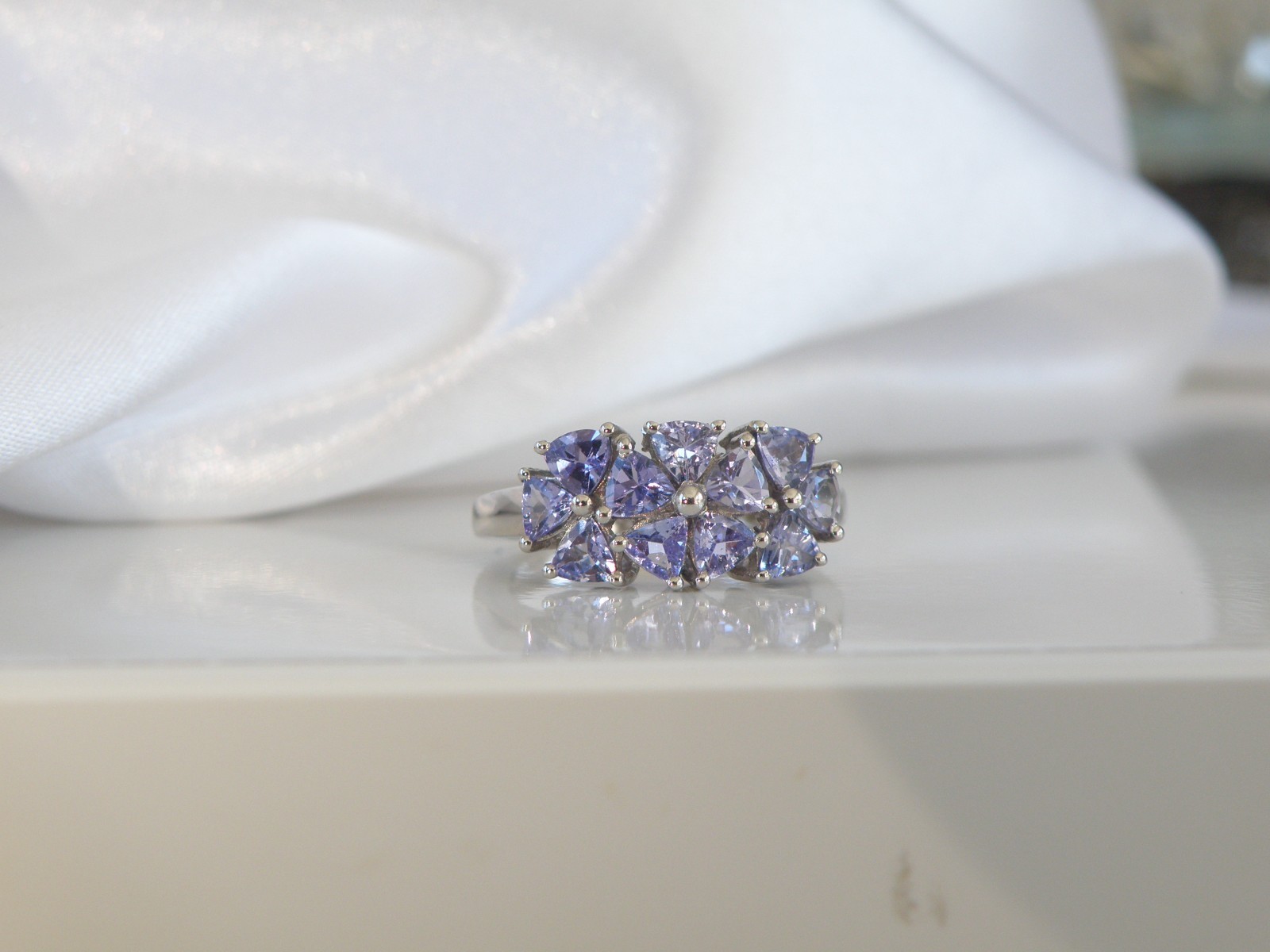 Vintage Sterling Silver 925 Natural Heated Tanzanite Band Ring Size 7