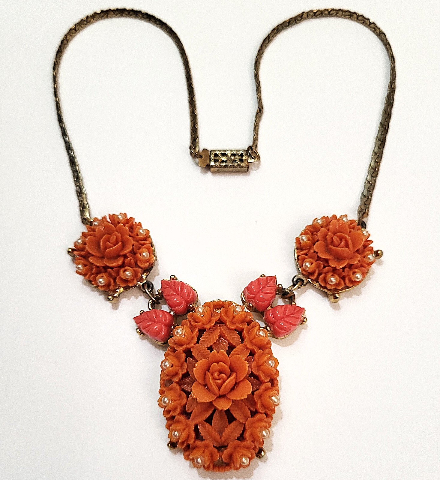 Romantic Circa 1920’s Art Deco Carved Flower Faux Coral & Seed Pearl Necklace