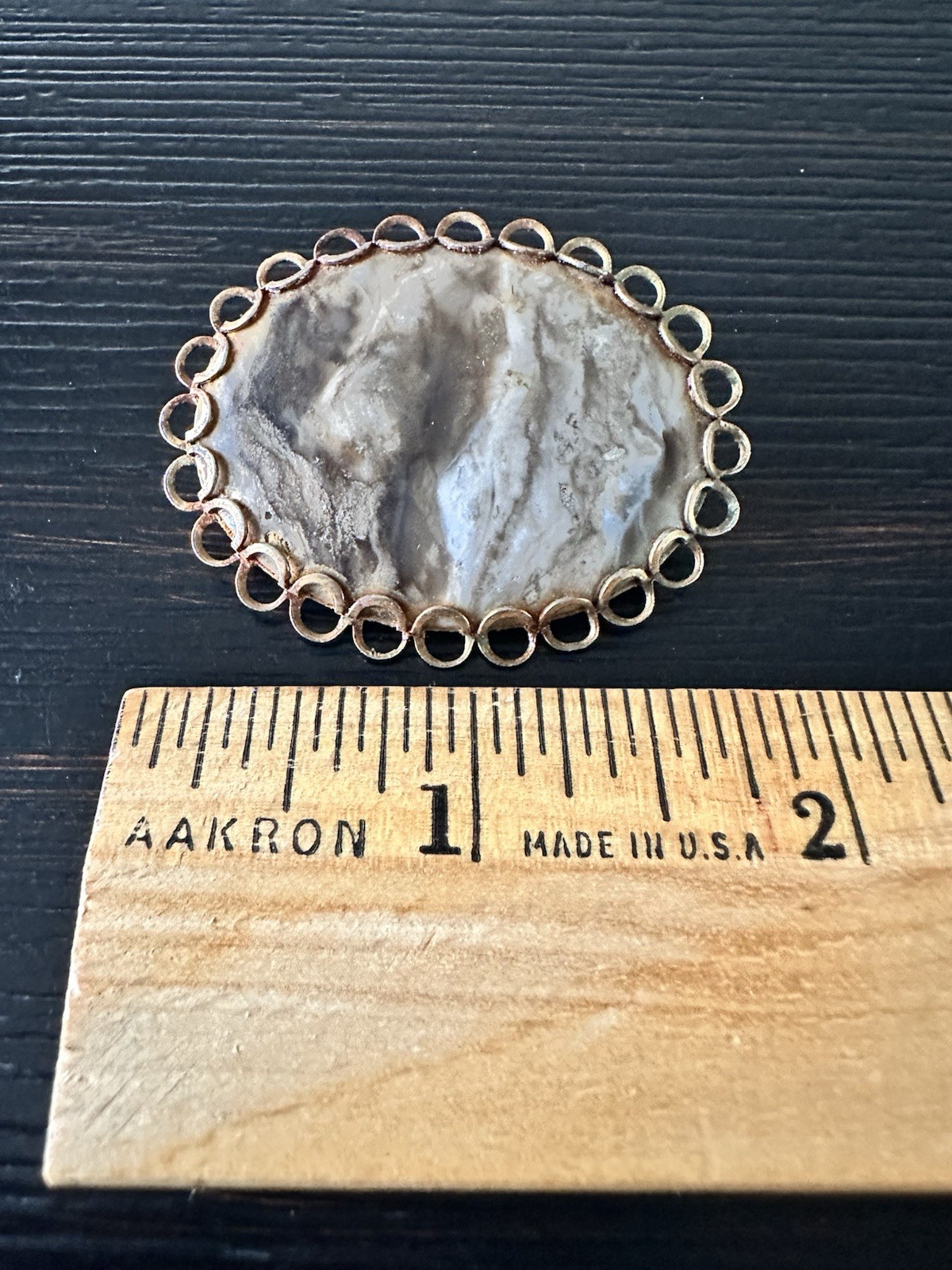 Vintage Oval Brown And White Marbled Polished Stone Cabachon Brooch VGC