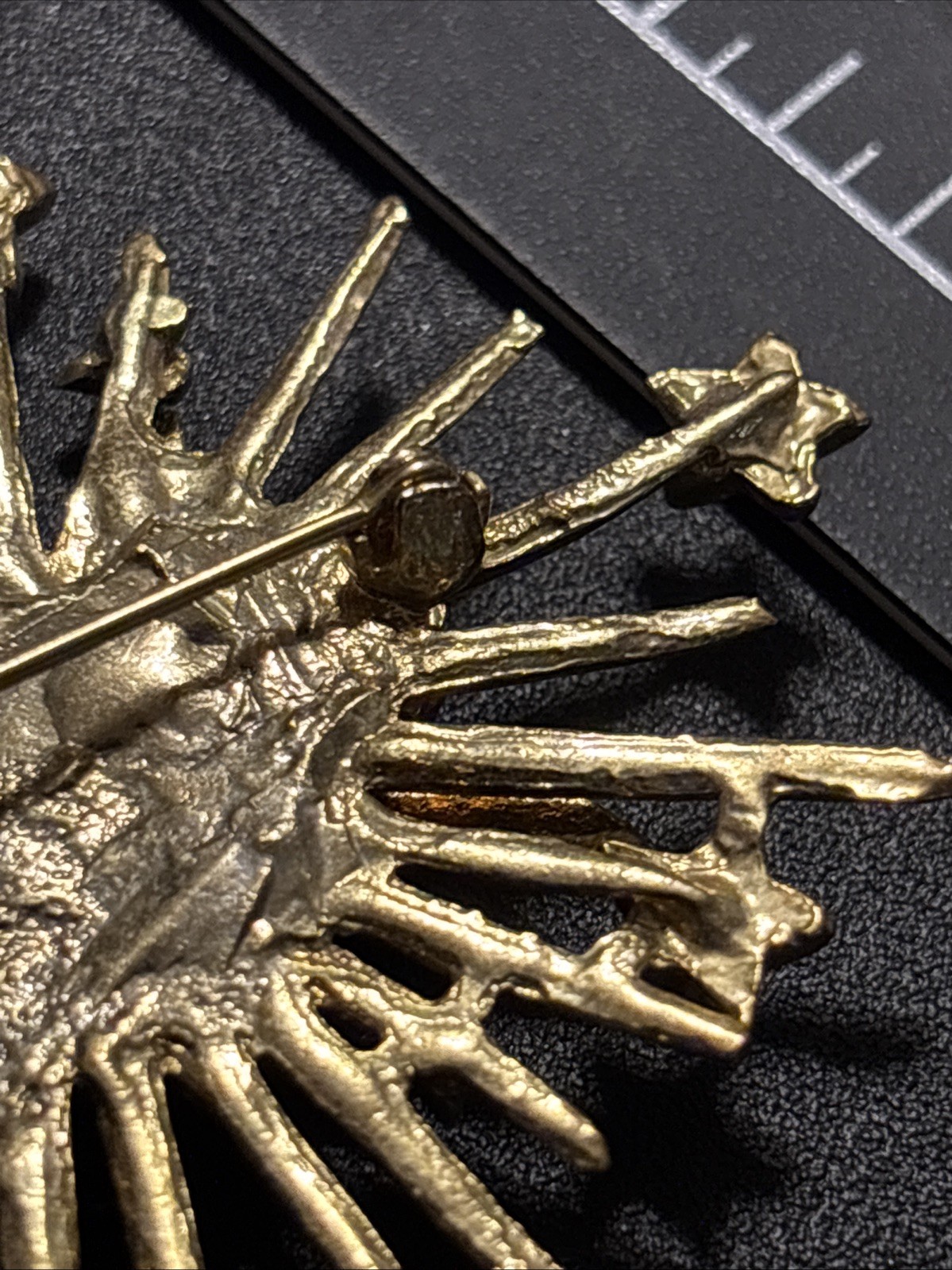 Large Starburst Angel Cherub Brooch