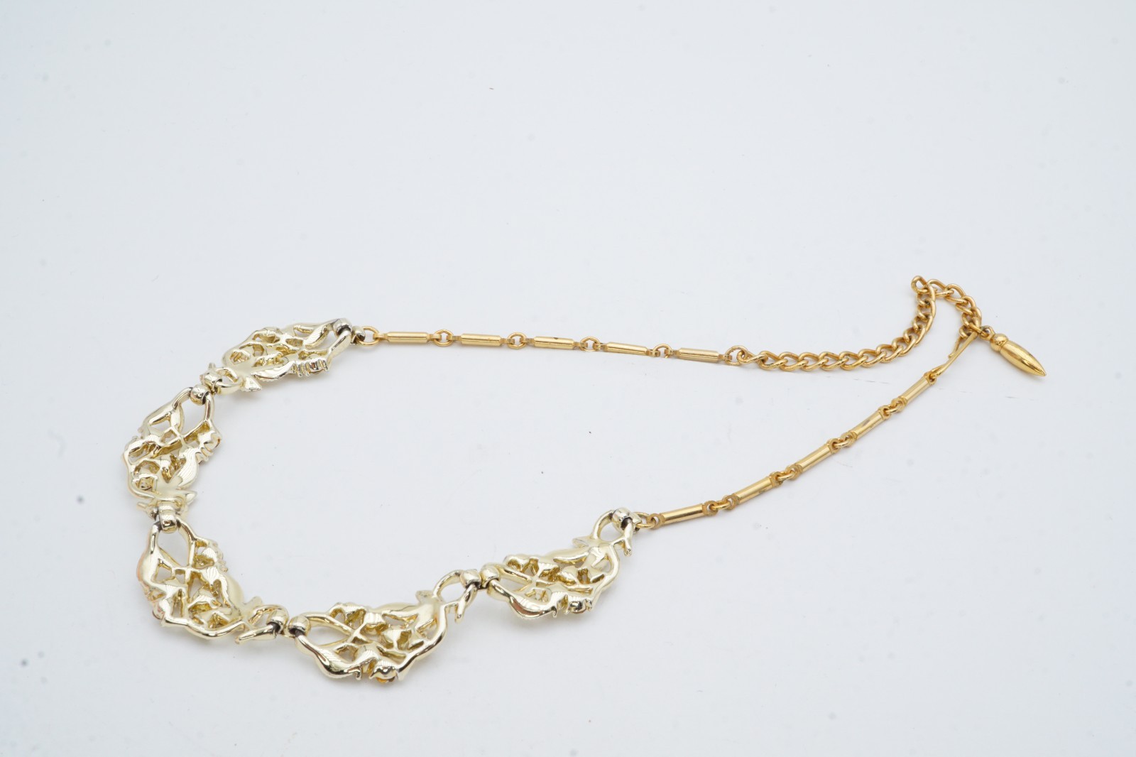 Vintage Necklace Gold Tone Rhinestone 16.5″