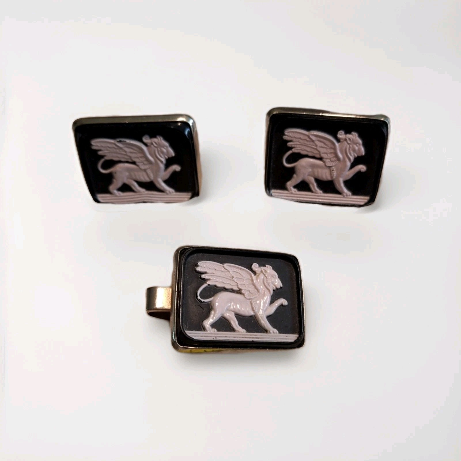 Vintage Lot Black Pink Lion Venice Wings Griffin Cameo Cuff Links Tie Clip Set