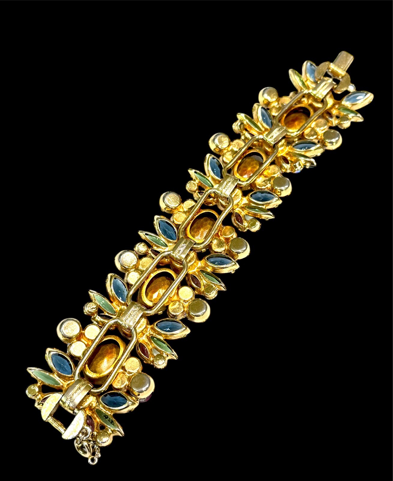 1964 JULIANA D&E HELIOTROPE WATERMELON RHINESTONE STATEMENT WIDE BRACELET BOOK