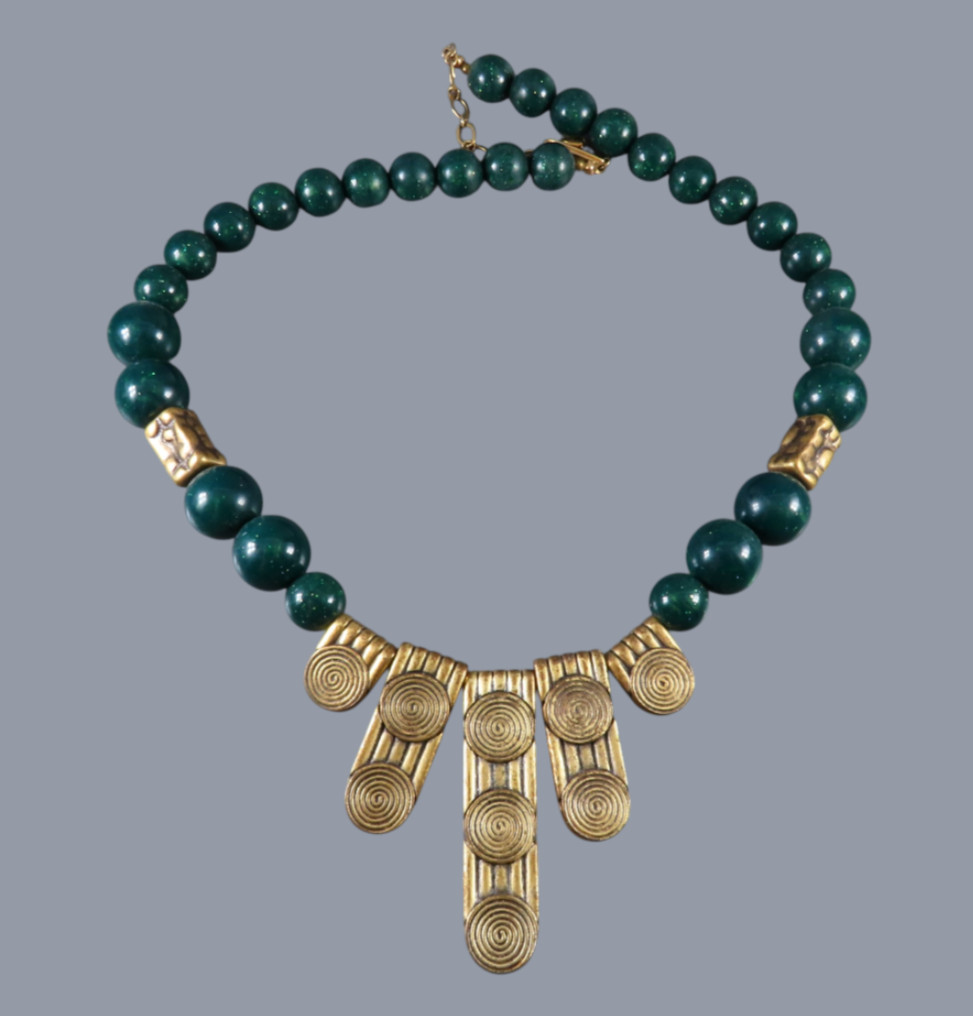 VTG Beaded Necklace EGYPTIAN REVIVAL Dark Green GOLD TONE BIB FRINGE PENDANT