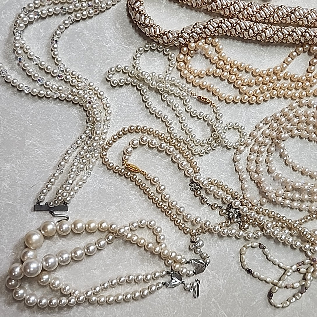 Vintage Faux Pearl Beaded Necklace Lot Bracelets Multicolor Glass Acrylic Layers