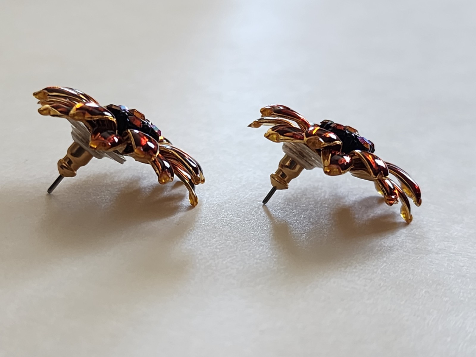Joan Rivers Amber Brown Enamel Sunflower Daisy Earrings Rhinestone Pierced VTG