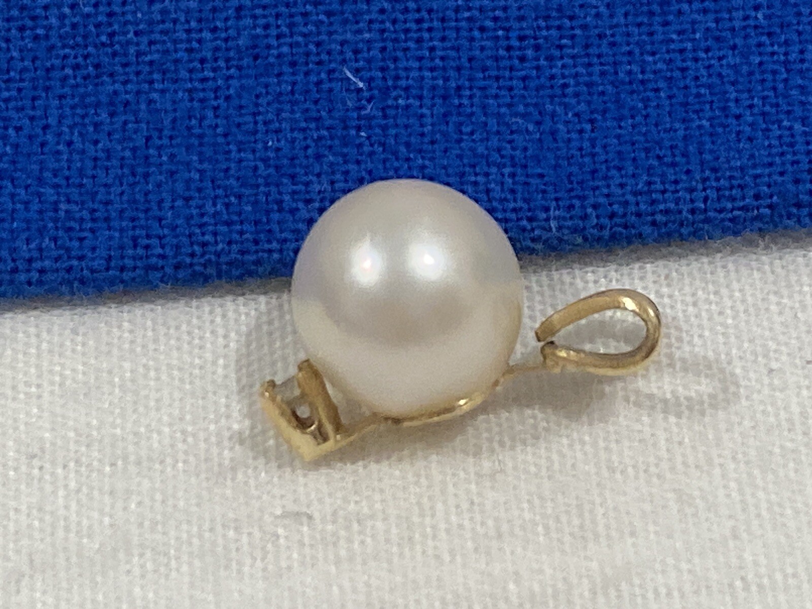 Vintage Signed 14k Solid Yellow Gold Single 7mm PEARL & CZ PENDANT 0.78 GRAMS