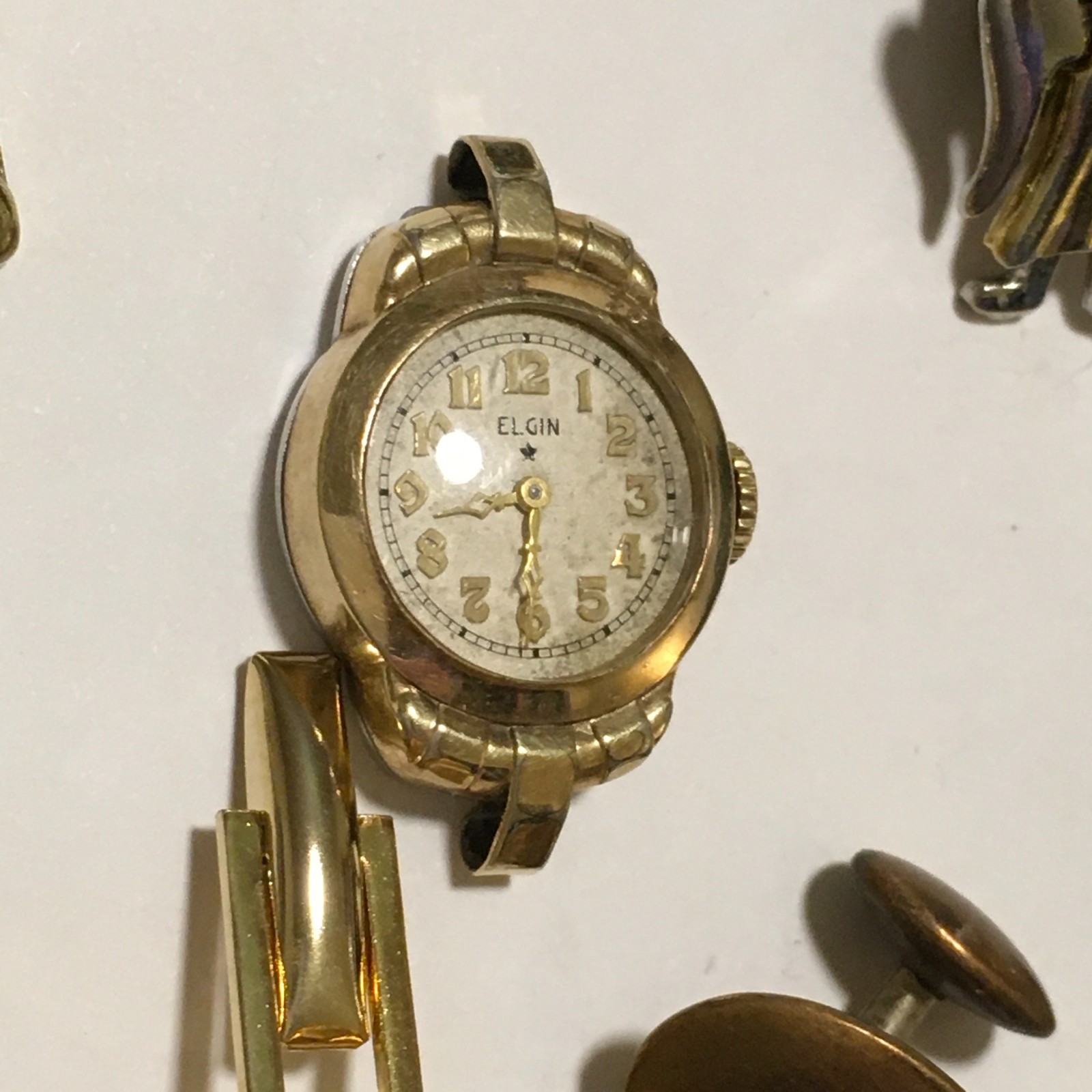 Lot of Vintages Pins Tie Lip Elgin Watch for repair locks cuff Links Flags USA