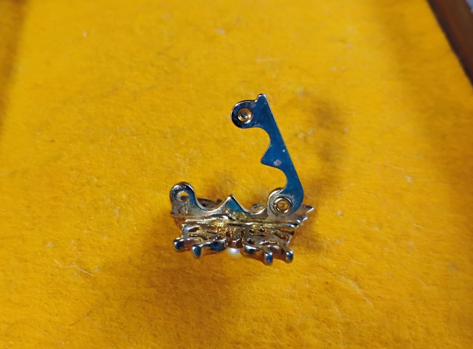 Vintage Butterfly Jewelry? Not Sure What It Is